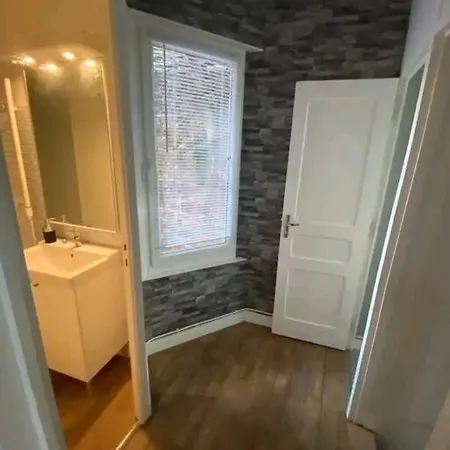 Le Petit Atelier, Centre-Ville, Vue Riviere Villedieu-les-Poêles Extérieur photo