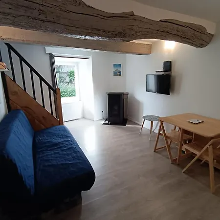 Le Petit Atelier, Centre-Ville, Vue Riviere Villedieu-les-Poêles Extérieur photo